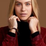 bratara maro ciocolata cu inchizatoare si link din bronz pe model
