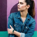 bratara planeta verde din bronz pe model