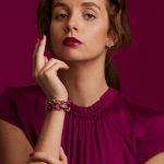 bratari fucsia si bronz pe model