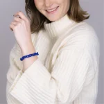bratara X Jewellery albastru cobalt pe model